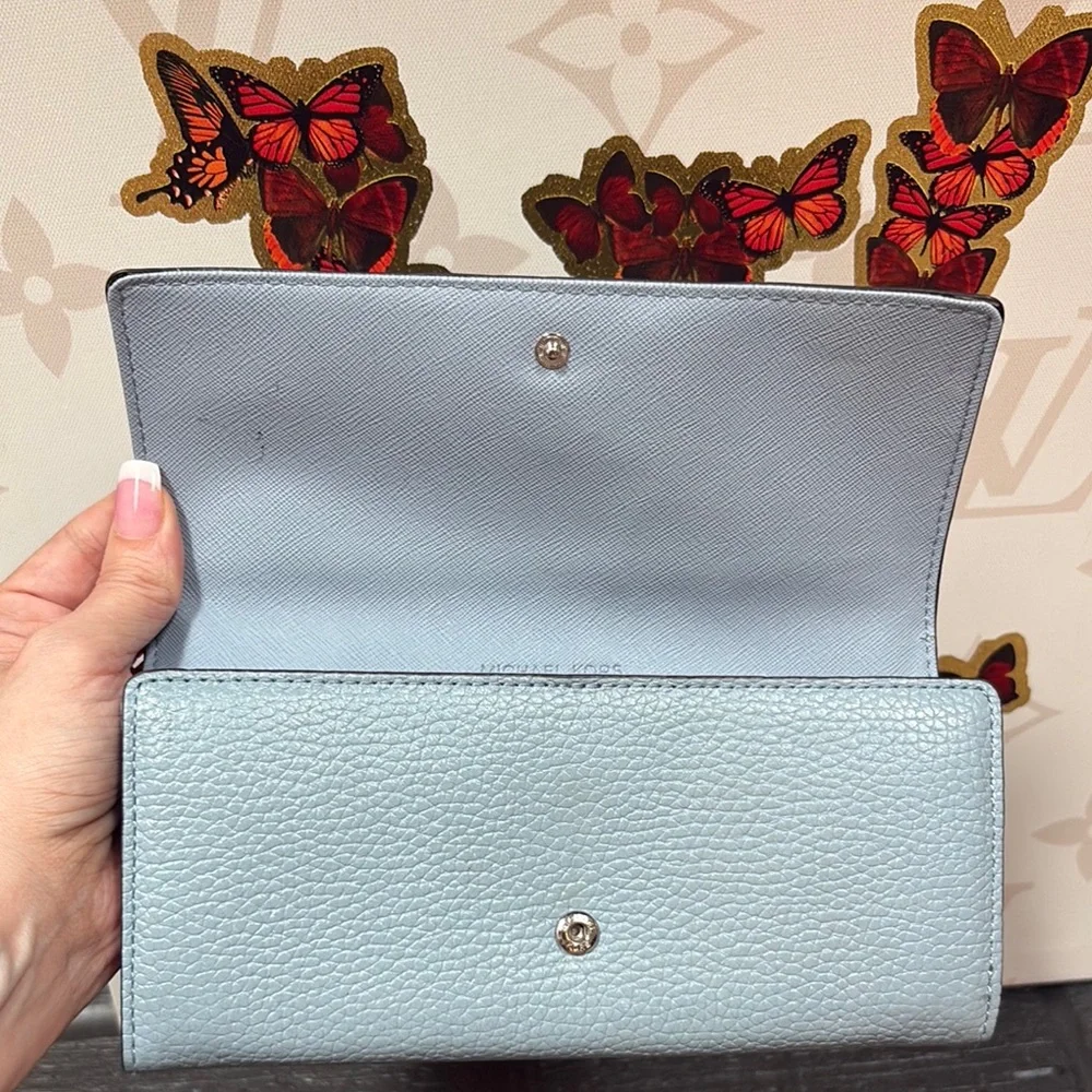 Michael Kors Fulton Flap Leather Wallet - Picture 6 of 11
